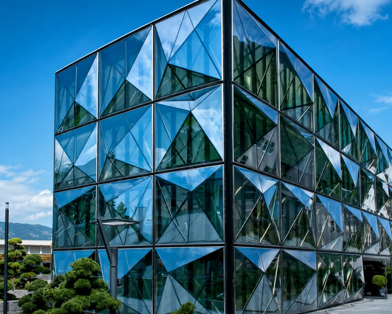 Aluminum and Glass Windows